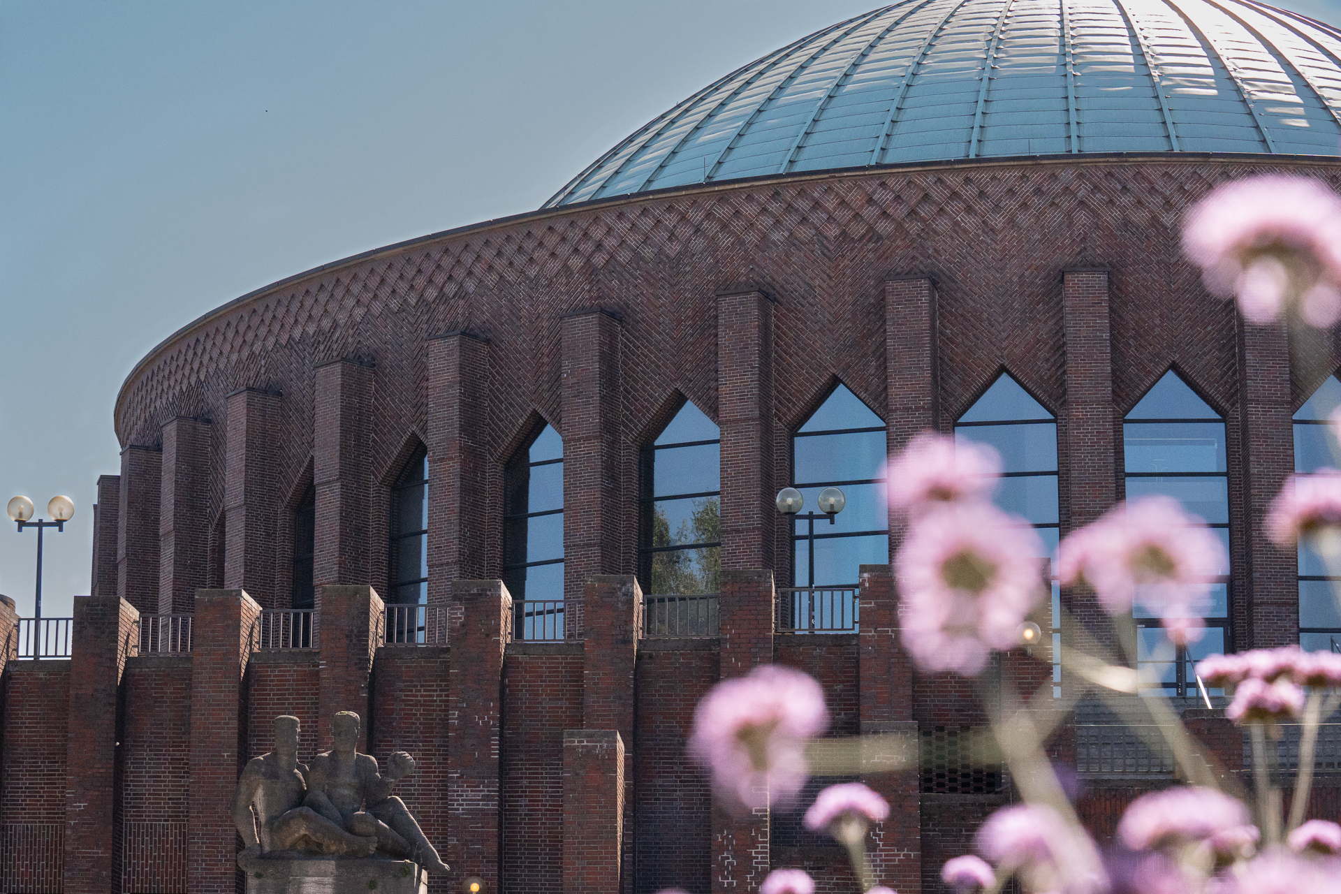 Tonhalle Düsseldorf, Außenansicht (Foto: © Nelly Balancik)