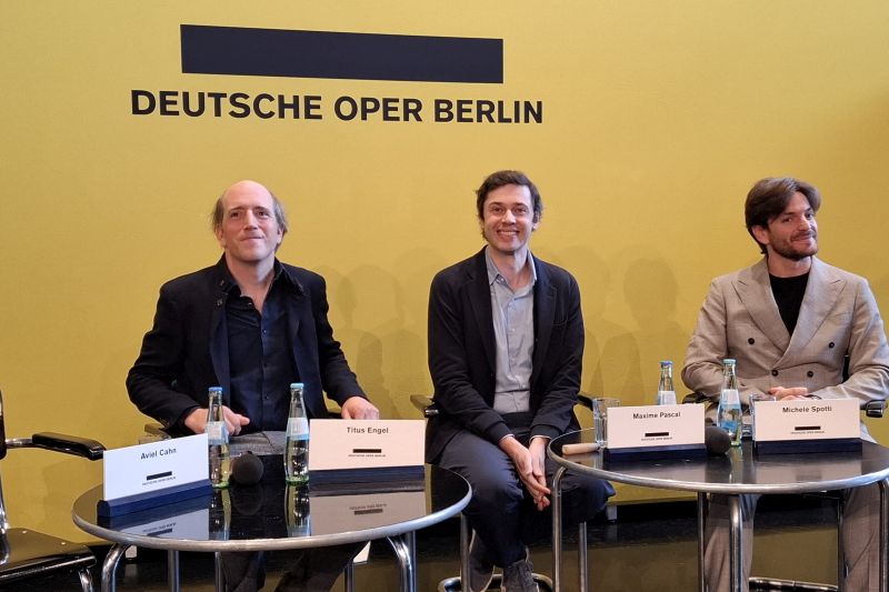 Titus Engel, Maxime Pascal und Michele Spotti, designiertes musikalisches Leitungsteam der Deutsche Oper Berlin (Foto: © Corina Kolbe)